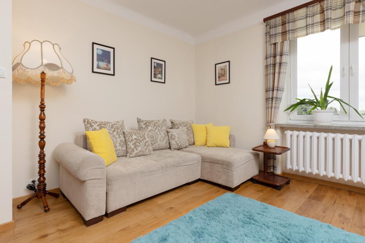 Metro Raclawicka Cozy Studio Apartment By Noclegi Renters Varsó Kültér fotó