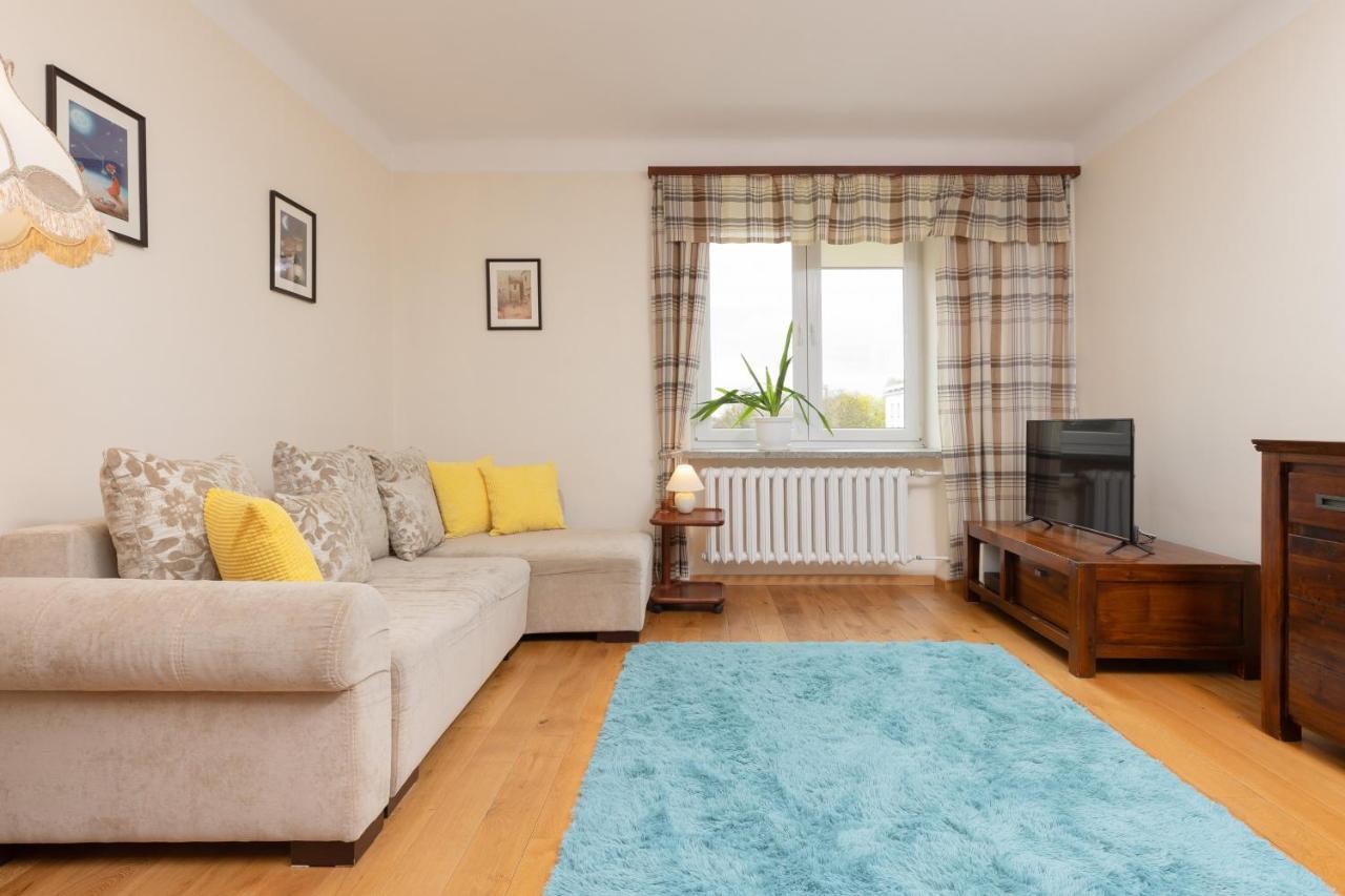 Metro Raclawicka Cozy Studio Apartment By Noclegi Renters Varsó Kültér fotó