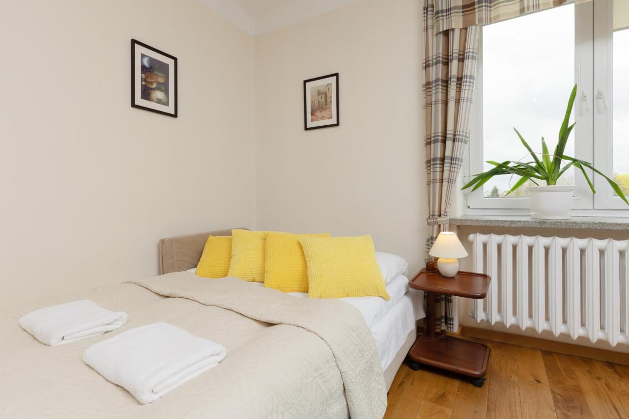 Metro Raclawicka Cozy Studio Apartment By Noclegi Renters Varsó Kültér fotó